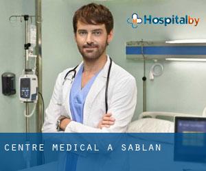 Centre médical à Sablan